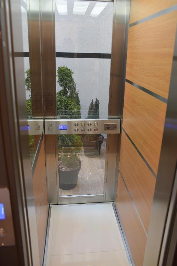 Corso Rooms City Centre 노비사드 외부 사진